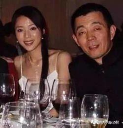张静初黄磊床戏,情感纠葛下的激情碰撞