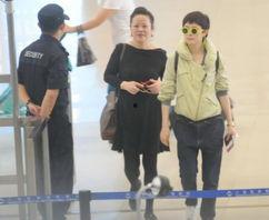 孙俪日本旅游,漫步樱花下的明星足迹